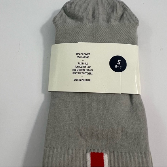 NWT TRACKSMITH Speed Crew Socks Gray XS Small - Picture 3 of 4